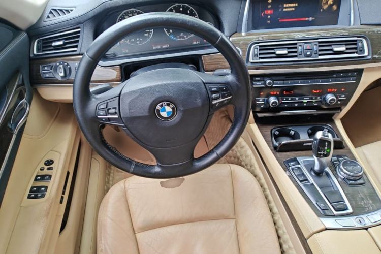 Used BMW 7 Series 2009 740Li Leading Model Steering Wheel