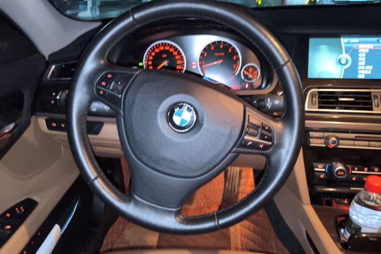 Used BMW 7 Series 2009 740Li Luxury Model Steering Wheel