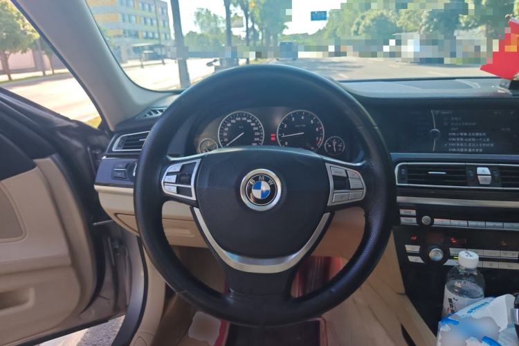 Used BMW 7 Series 2009 740Li Leading Model Steering Wheel
