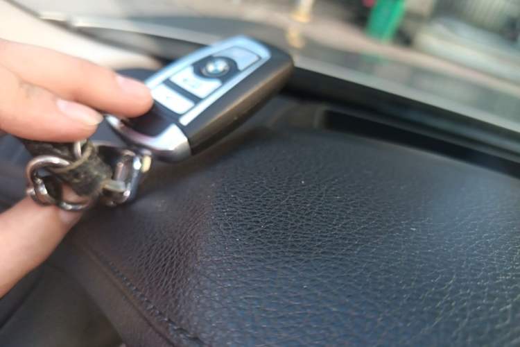 Used BMW 7 Series 2009 740Li Luxury Model Vehicle Key