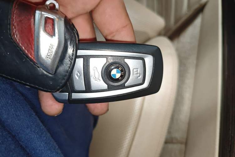 Used BMW 7 Series 2009 740Li Luxury Edition Vehicle Key