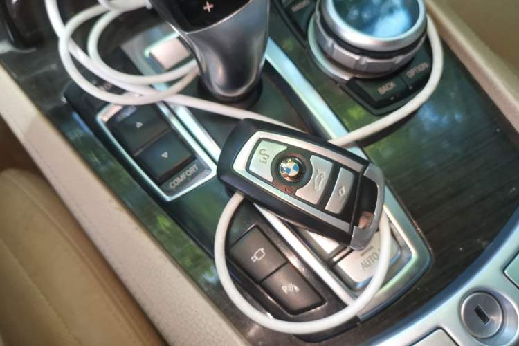 Used BMW 7 Series 2009 740Li Luxury Model Vehicle Key