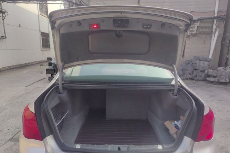 Used BMW 7 Series 2009 730Li Luxury Model Trunk