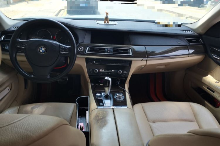 Used BMW 7 Series 2009 730Li Leading Model Center Console