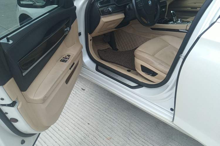 Used BMW 7 Series 2009 730Li Leading Model Driver Seat