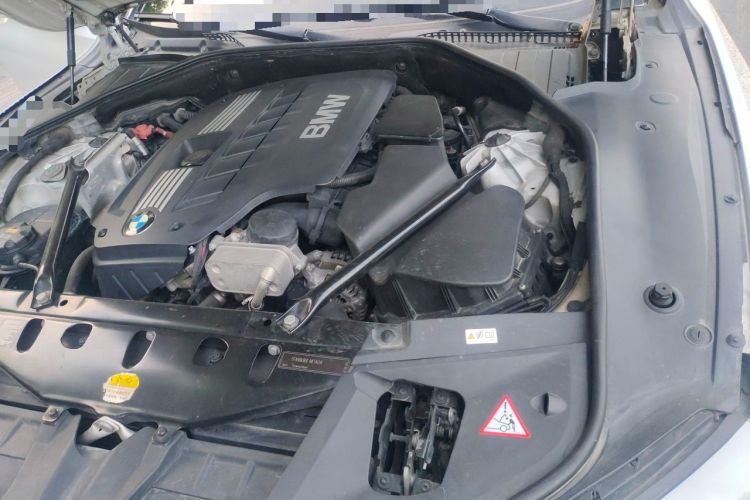Used BMW 7 Series 2009 730Li Leading Model Engine Bay Left
