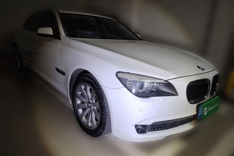 Used BMW 7 Series 2009 740Li Leading Model Front Right 45 Deg