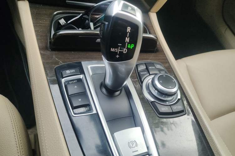 Used BMW 7 Series 2009 730Li Leading Model Gear Lever
