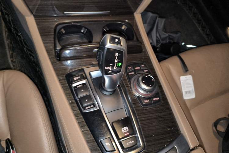 Used BMW 7 Series 2009 740Li Leading Model Gear Lever