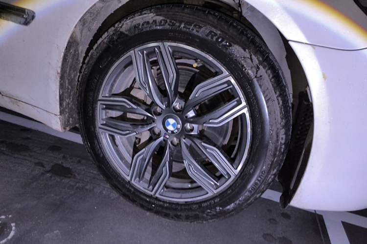 Used BMW 7 Series 2009 740Li Leading Model Right Front Wheel Hub