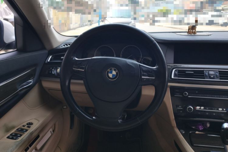Used BMW 7 Series 2009 730Li Leading Model Steering Wheel
