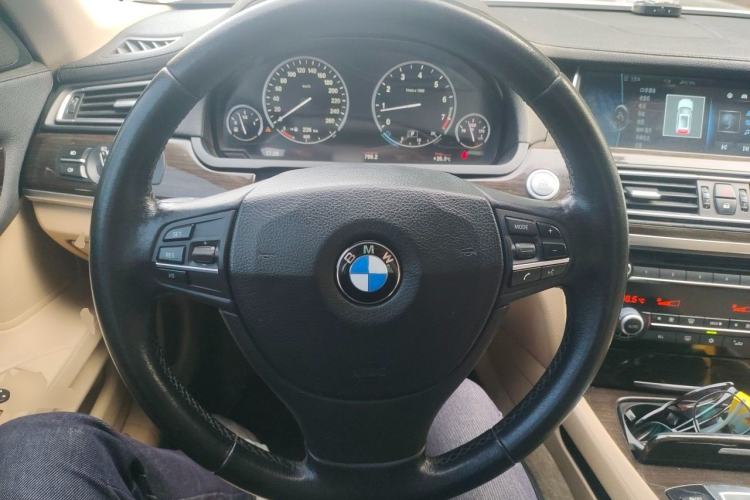 Used BMW 7 Series 2009 730Li Leading Model Steering Wheel