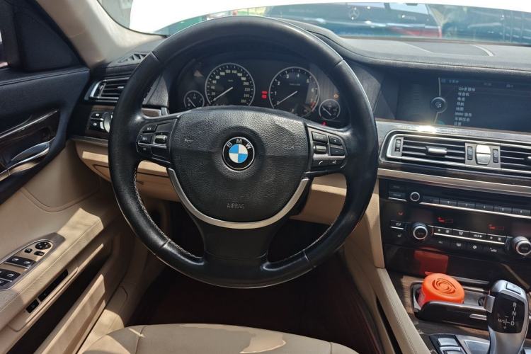 Used BMW 7 Series 2009 730Li Leading Model Steering Wheel