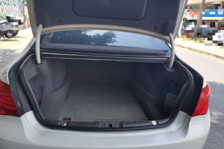Used BMW 7 Series 2009 730Li Leading Model Trunk