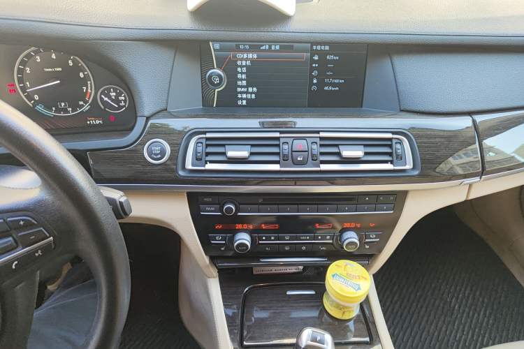 Used BMW 7 Series 2009 740Li Leading Model Audio And AC Panel