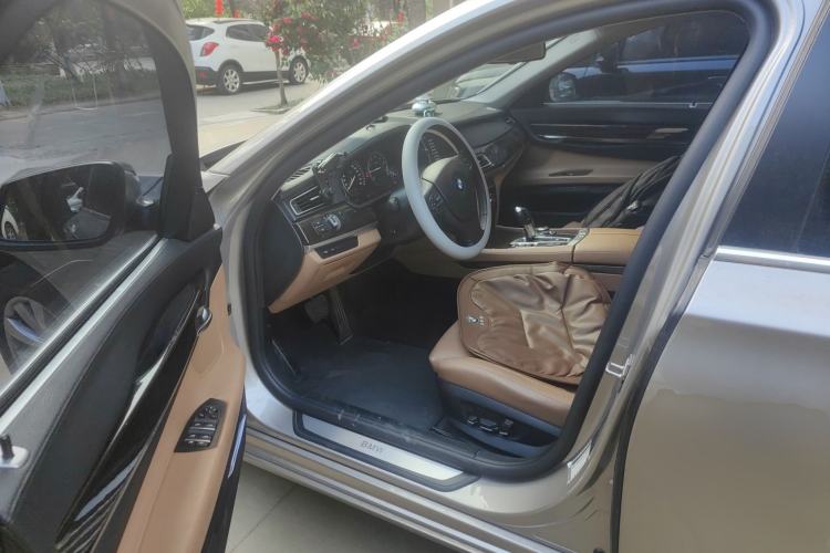 Used BMW 7 Series 2009 740Li Luxury Model Driver Seat