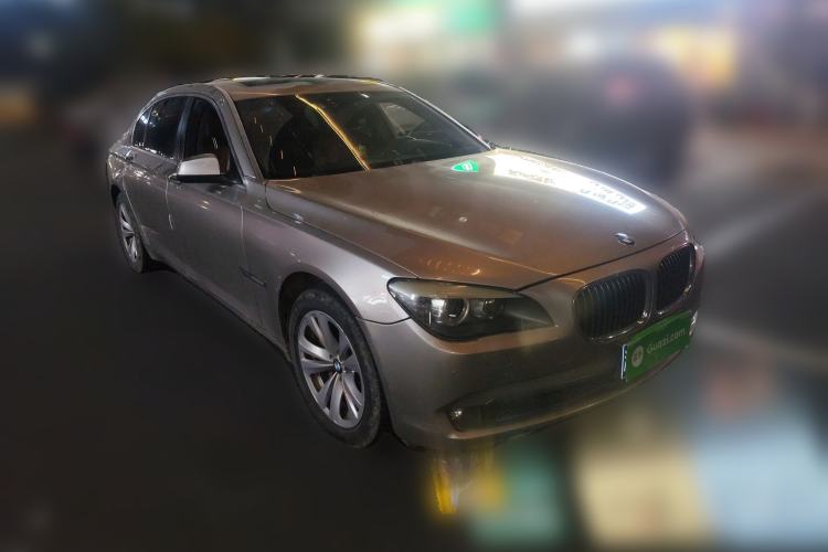 Used BMW 7 Series 2009 730Li Luxury Model Front Right 45 Deg