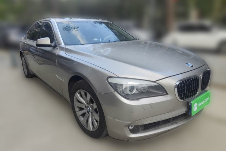 Used BMW 7 Series 2009 740Li Luxury Model Front Right 45 Deg