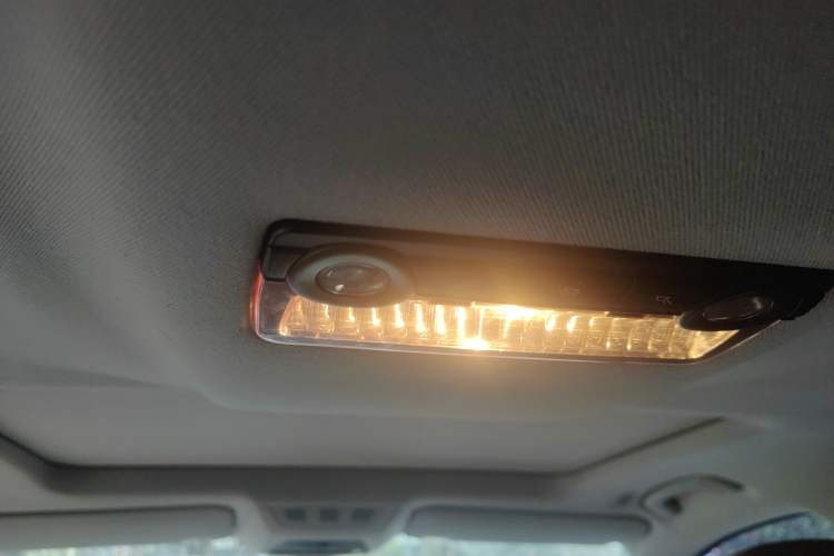 Used BMW 7 Series 2009 740Li Luxury Model Headliner