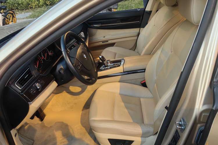 Used BMW 7 Series 2009 740Li Leading Model Left Front Seat