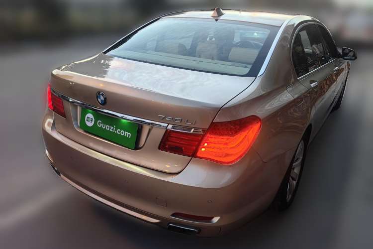 Used BMW 7 Series 2009 740Li Leading Model Rear Right 45 Deg