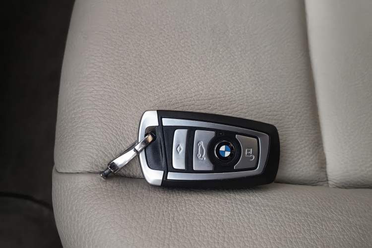 Used BMW 7 Series 2009 740Li Leading Model Vehicle Key