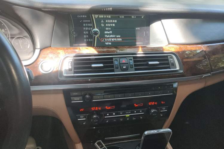 Used BMW 7 Series 2010 760Li Audio And AC Panel