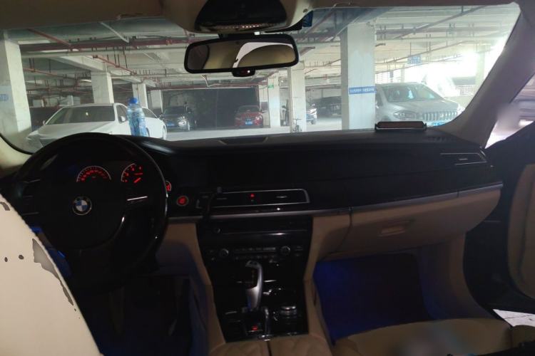 Used BMW 7 Series 2010 750Li Center Console