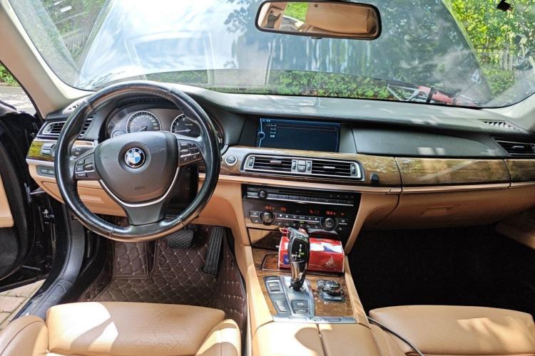 Used BMW 7 Series 2010 760Li Center Console