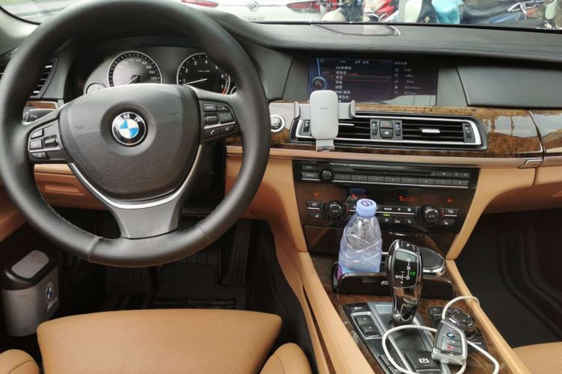 Used BMW 7 Series 2010 760Li Center Console