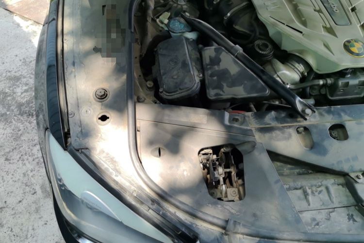 Used BMW 7 Series 2010 750Li Engine Bay Right