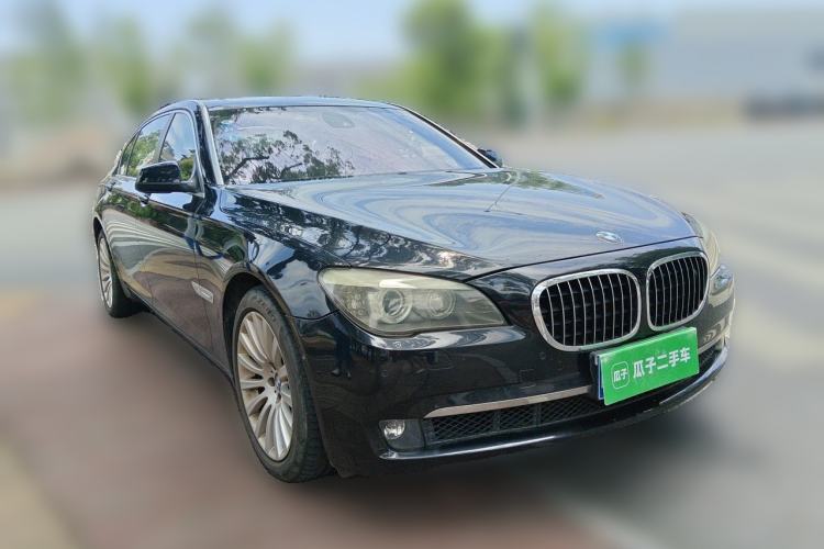 Used BMW 7 Series 2010 760Li Front Right 45 Deg