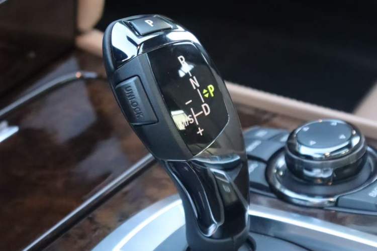 Used BMW 7 Series 2010 760Li China 60th Anniversary Edition Interior 7