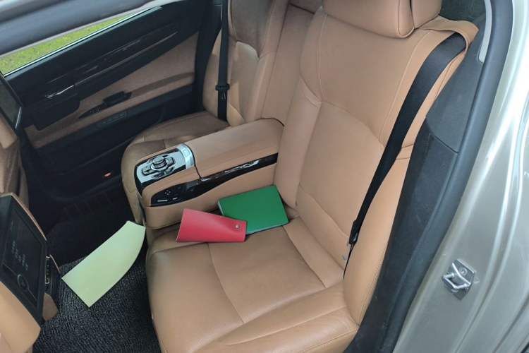 Used BMW 7 Series 2010 4.4T hybrid version Left Rear Seat
