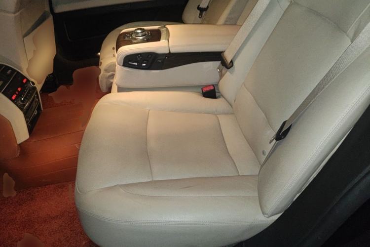 Used BMW 7 Series 2010 4.4T hybrid version Left Rear Seat