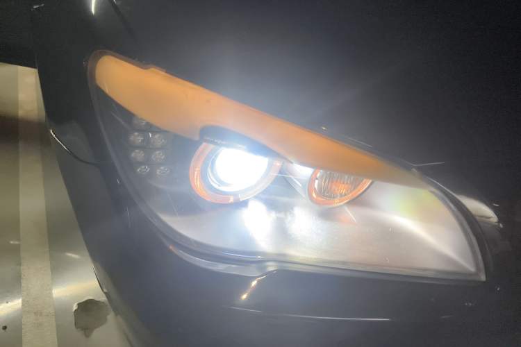 Used BMW 7 Series 2010 760Li Right Front Headlight