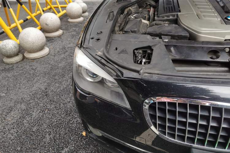 Used BMW 7 Series 2010 760Li Right Front Headlight