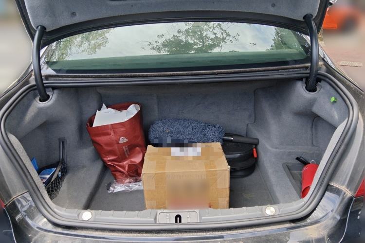 Used BMW 7 Series 2010 760Li Trunk