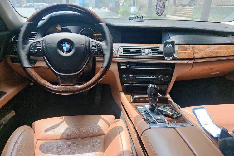 Used BMW 7 Series 2010 760Li Center Console