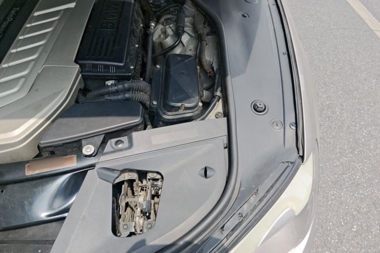 Used BMW 7 Series 2010 760Li Engine Bay Left