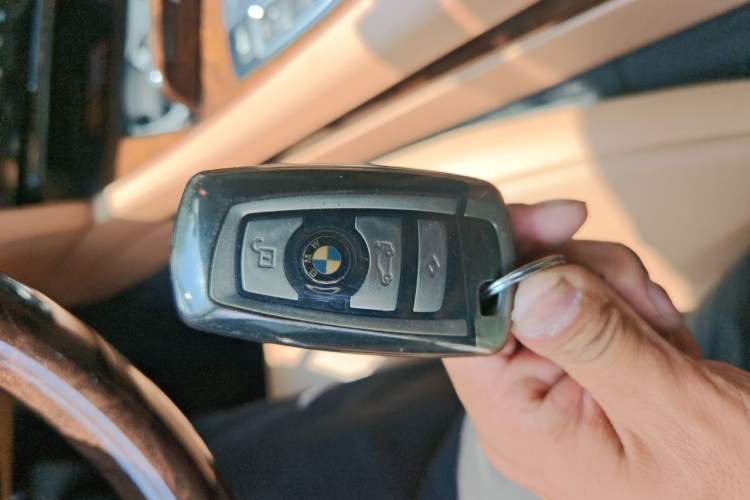 Used BMW 7 Series 2010 760Li Vehicle Key