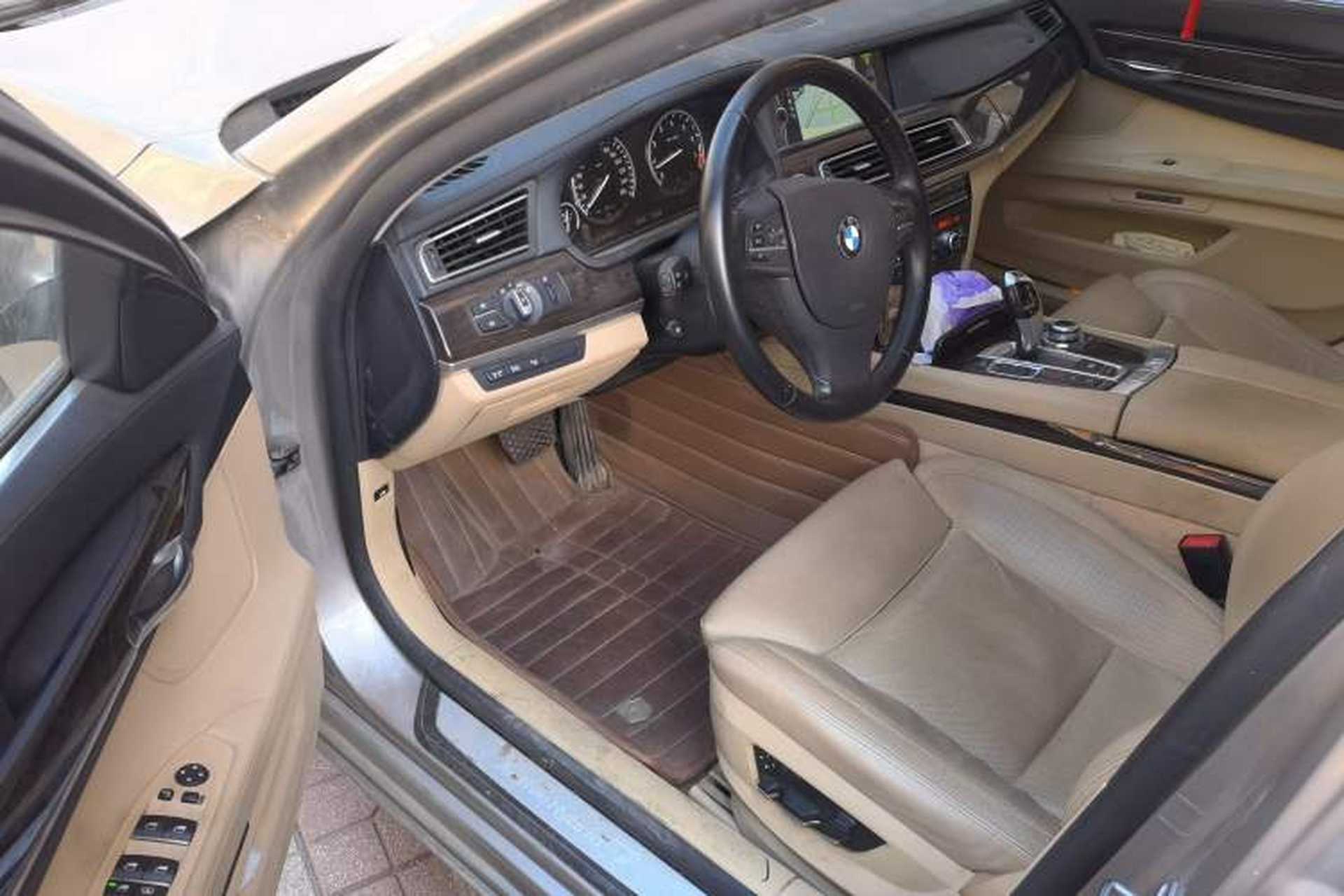 Used BMW 7 Series 2010 4.4T hybrid version Driver Seat