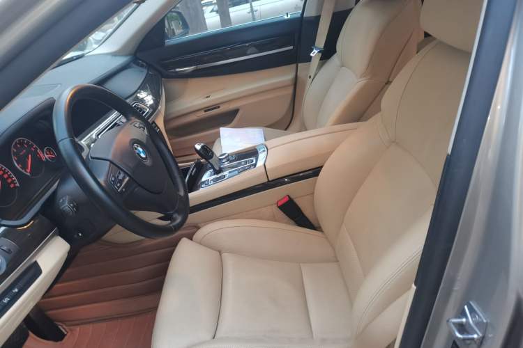 Used BMW 7 Series 2010 4.4T hybrid version Left Front Seat