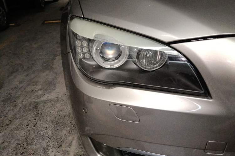 Used BMW 7 Series 2010 760Li Right Front Headlight
