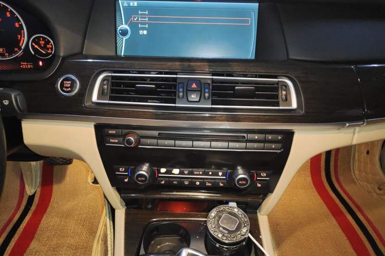 Used BMW 7 Series 2011 730Li Elegant Model Audio And AC Panel