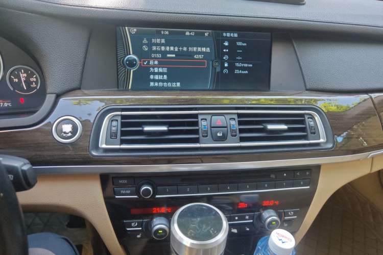 Used BMW 7 Series 2011 740Li Steinway Limited Edition Audio And AC Panel