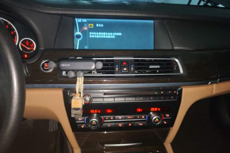 Used BMW 7 Series 2011 740Li Steinway Limited Edition Audio And AC Panel