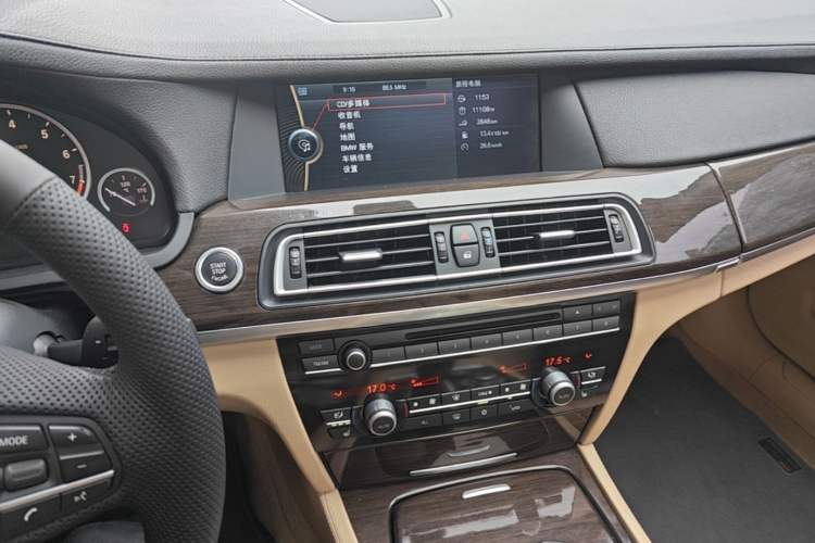 Used BMW 7 Series 2011 730Li Elegant Model Audio And AC Panel