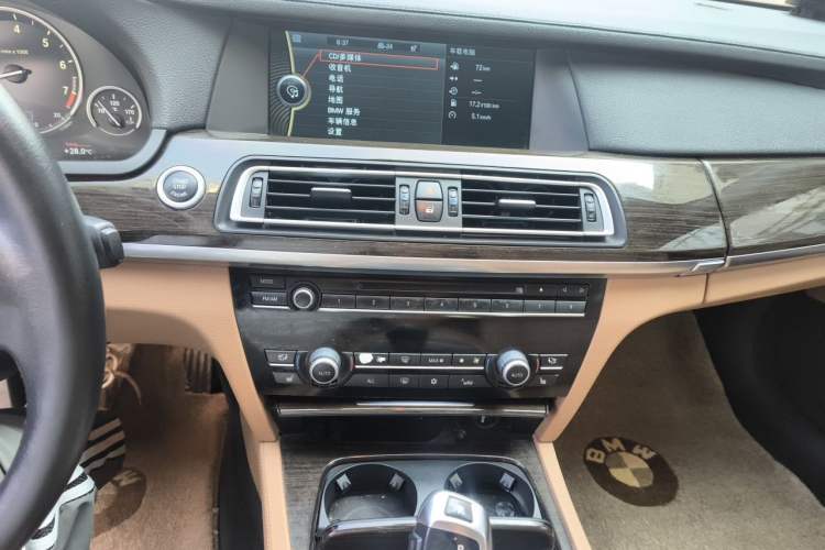 Used BMW 7 Series 2011 730Li Elegant Model Audio And AC Panel