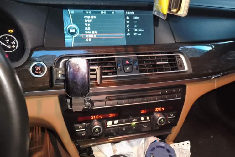 Used BMW 7 Series 2011 730Li Elegant Model Audio And AC Panel